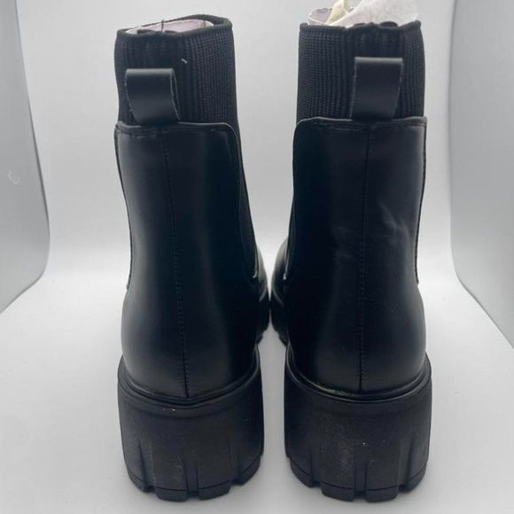 CUSHIONAIRE Women's STRETCH slip on Chelsea boot BLACK 7 - Picture 4 of 6